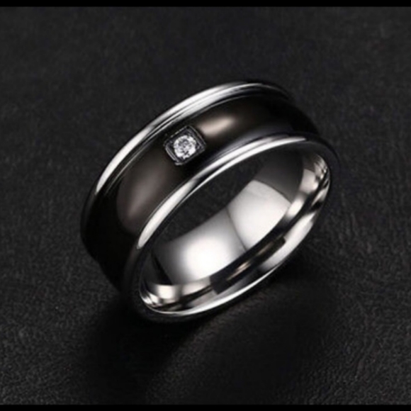 Unisex Stainless Steel Titanium Ring - Picture 2 of 4